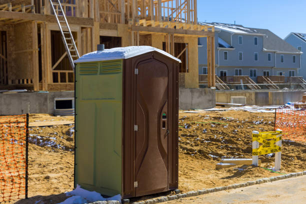 Portable Toilet Options We Offer in Pigeon, MI